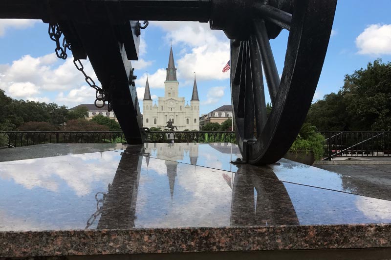 Some first-year students see New Orleans through a lens thanks to a NOLA Experience track. 