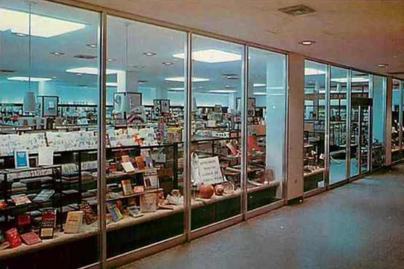 Bookstore photo brings back memories of the old University Center.