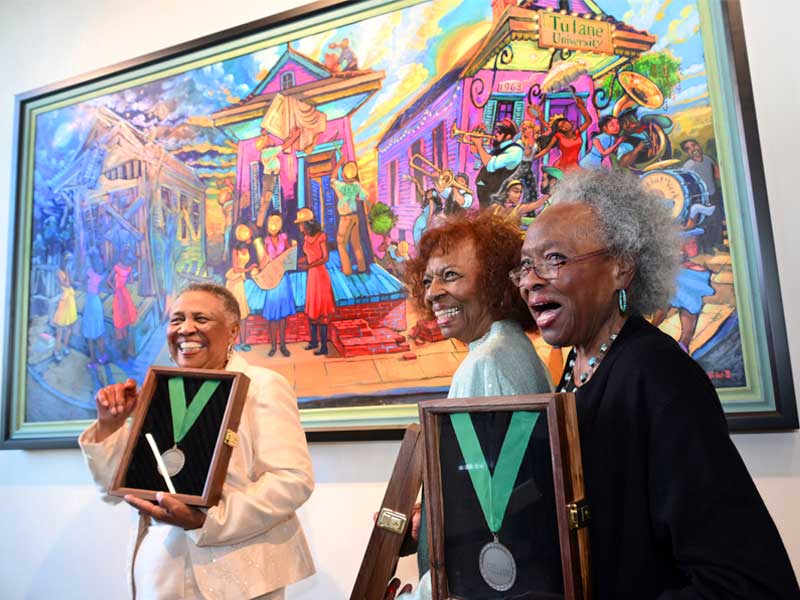 Marilyn Piper, Gloria Bryant Banks and Pearlie Hardin Elloie, the first African American graduate students to earn degrees from the Tulane School of Social Work and among the first to graduate from Tulane