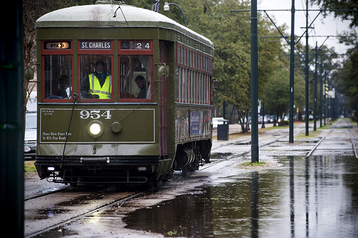 Saint Charles Avenue streetcar line