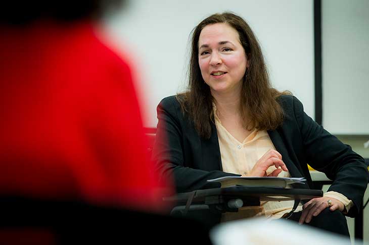 030415_lorrie-moore730_5041_pbc 030415_lorrie-moore730_5041_pbc