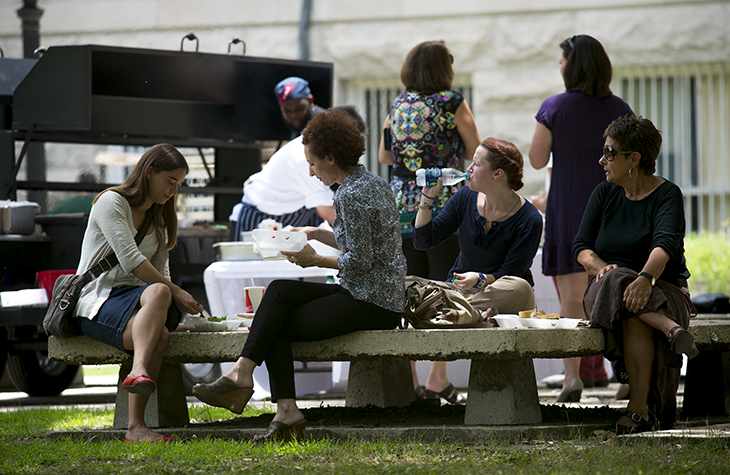 062513_Gourmet Grill 062513_Gourmet Grill