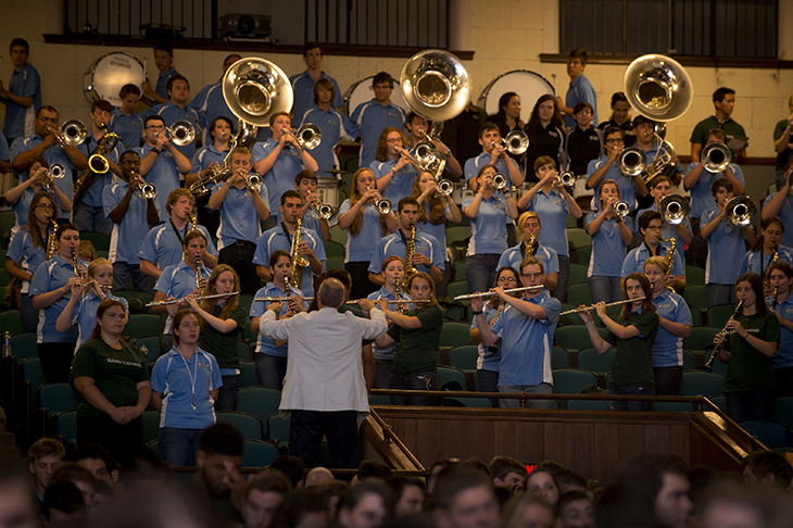 Convocation ceremony welcomes first-year students with Crescent City style. 