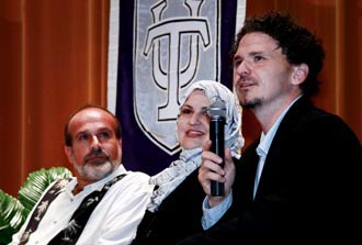 083010_zeitoun_2_guillermo