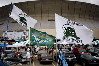 092010_homecomingflags_2_pbc
