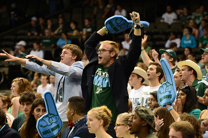 Green Wave fans