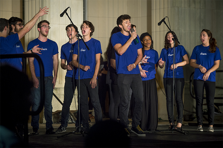 Homecoming festivities begin with the Lighting of McAlister. A cappella group “them” gives an energetic performance.