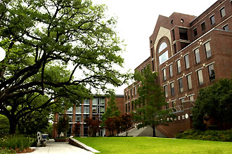 MBA Program Jumps 10 Spots In Ranking | Tulane University News