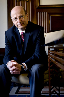 Dr. Benjamin Sachs