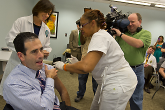 Bruce Greenstein gets flu shot