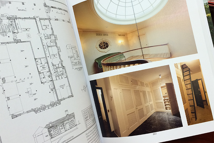 Interior pages of book on Longue Vue House and Gardens.