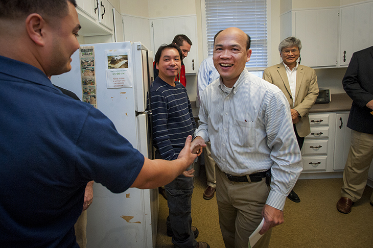 President Fitts honors outstanding staff.