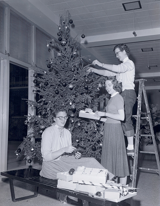 Warren House Christmas 1954