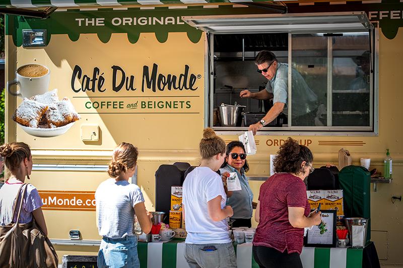 Cafe Du Monde’s food truck serves piping-hot beignets on the spot. The company joined the local food truck community about two years ago. Local beignet vender drives onto campus to sweeten the semester’s end.