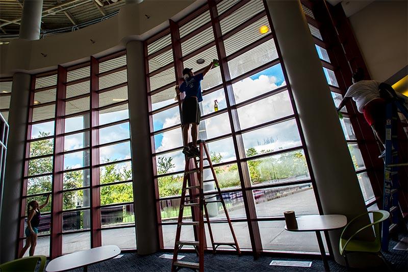 Many hands make light work during the annual maintenance event at the Reily Student Rec Center. Tulane Campus Recreation is holding it’s annual summer maintenance event, August Closure, at the Reily Student Recreation Center.