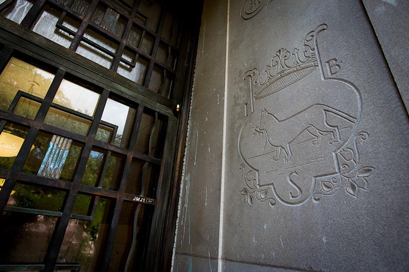 Printer’s marks etched into the door jambs on both entrances to the building were designed by Angela Gregory, a sculptor and professor of art, born in New Orleans, and an alumna of both Newcomb and Tulane. Joseph Merrick Jones Hall is the first in an ongoing series of building portraits.