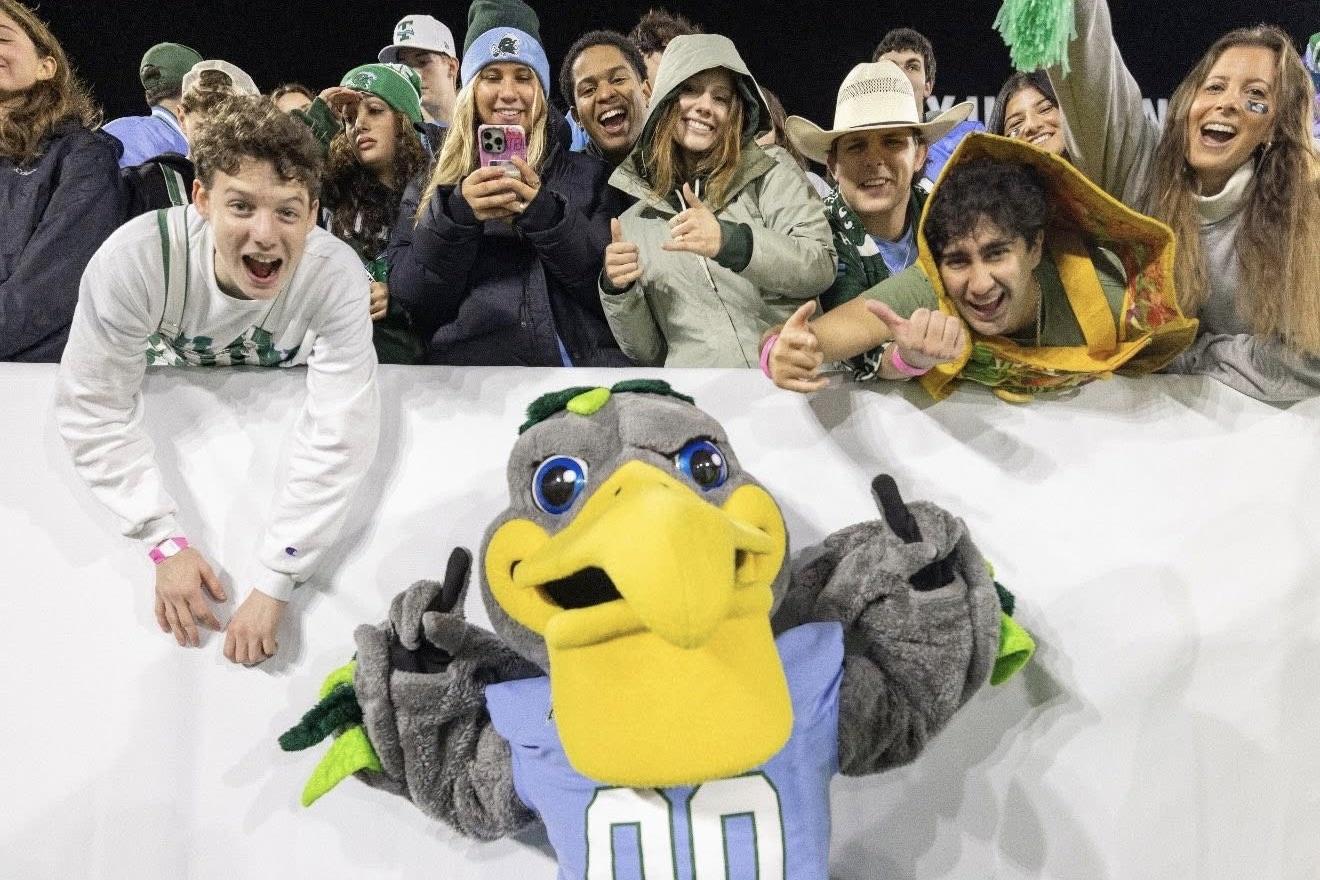 Riptide and Green Wave fans