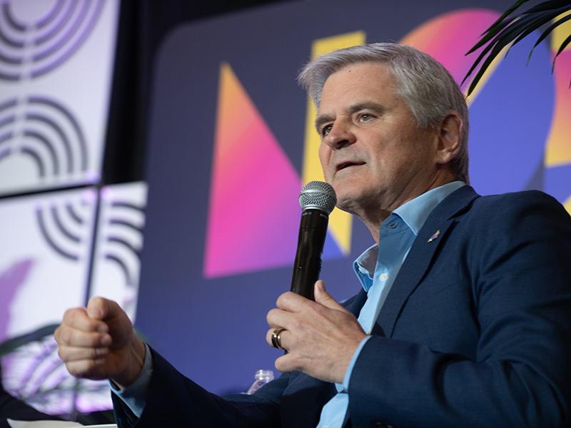 Steve Case at NOEW