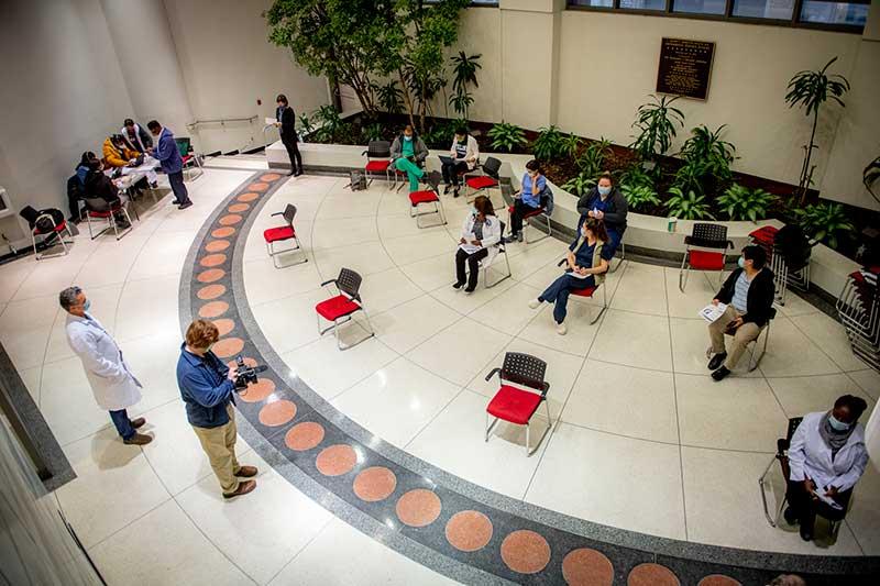 The atrium of the JBJ building is used as a post-vaccination observation area. 