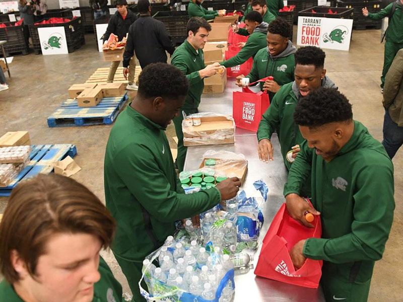 Tulane Athletics ranks high in community service challenge Tulane Athletics ranks high in community service challenge