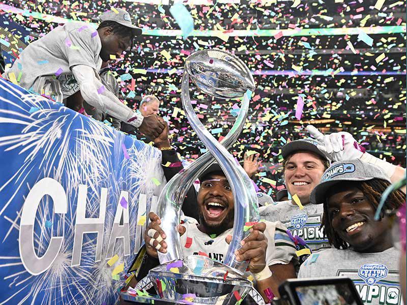 Green wave celebrates Cotton Bowl win