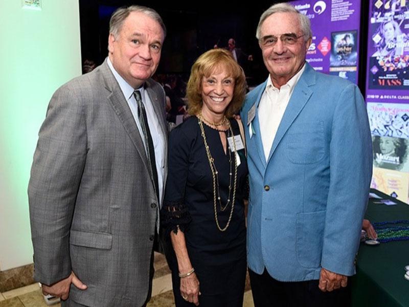Entrepreneurial Hospitality program named in honor of Greenbaum family Entrepreneurial Hospitality program named in honor of Greenbaum family