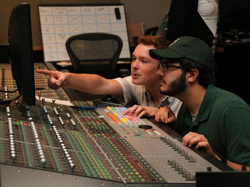 School of Liberal Arts to expand Digital Media Program School of Liberal Arts to expand Digital Media Program