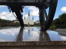 Some first-year students see New Orleans through a lens thanks to a NOLA Experience track. 