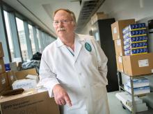 Tulane Microbiology Professor Robert Garry, PhD Tulane Microbiology Professor Robert Garry, PhD